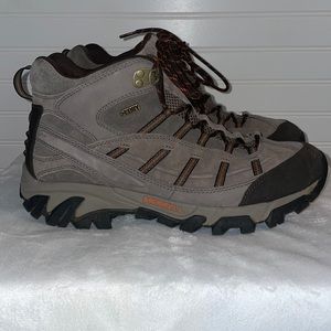 Merrell Vibram Air Cushion size 9